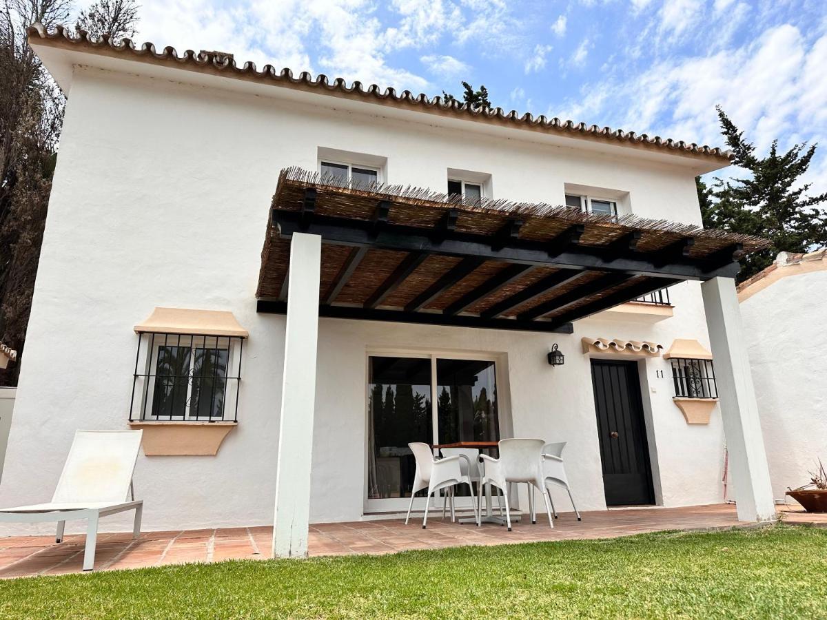 Banus Lodge Marbella Exterior foto